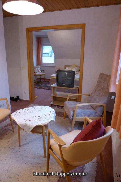 Pension Haus Linden Winterberg Exterior photo